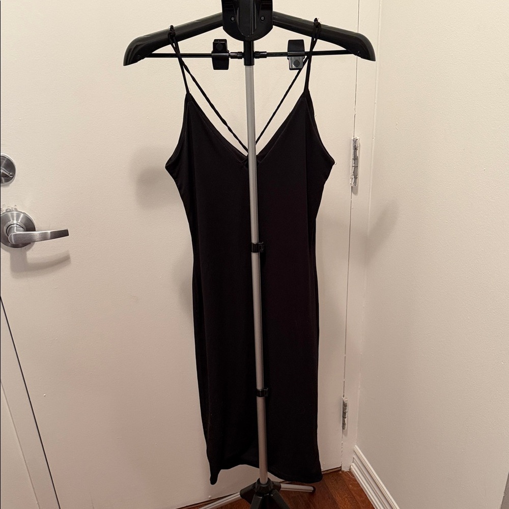 Streetwear Society Black Backless Dress - Picture 2 of 3